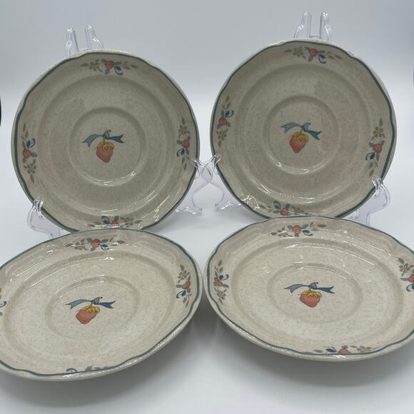 International Stoneware Other - SET OF 4 Vintage International Stoneware Marmalade Strawberry Goose Saucer
